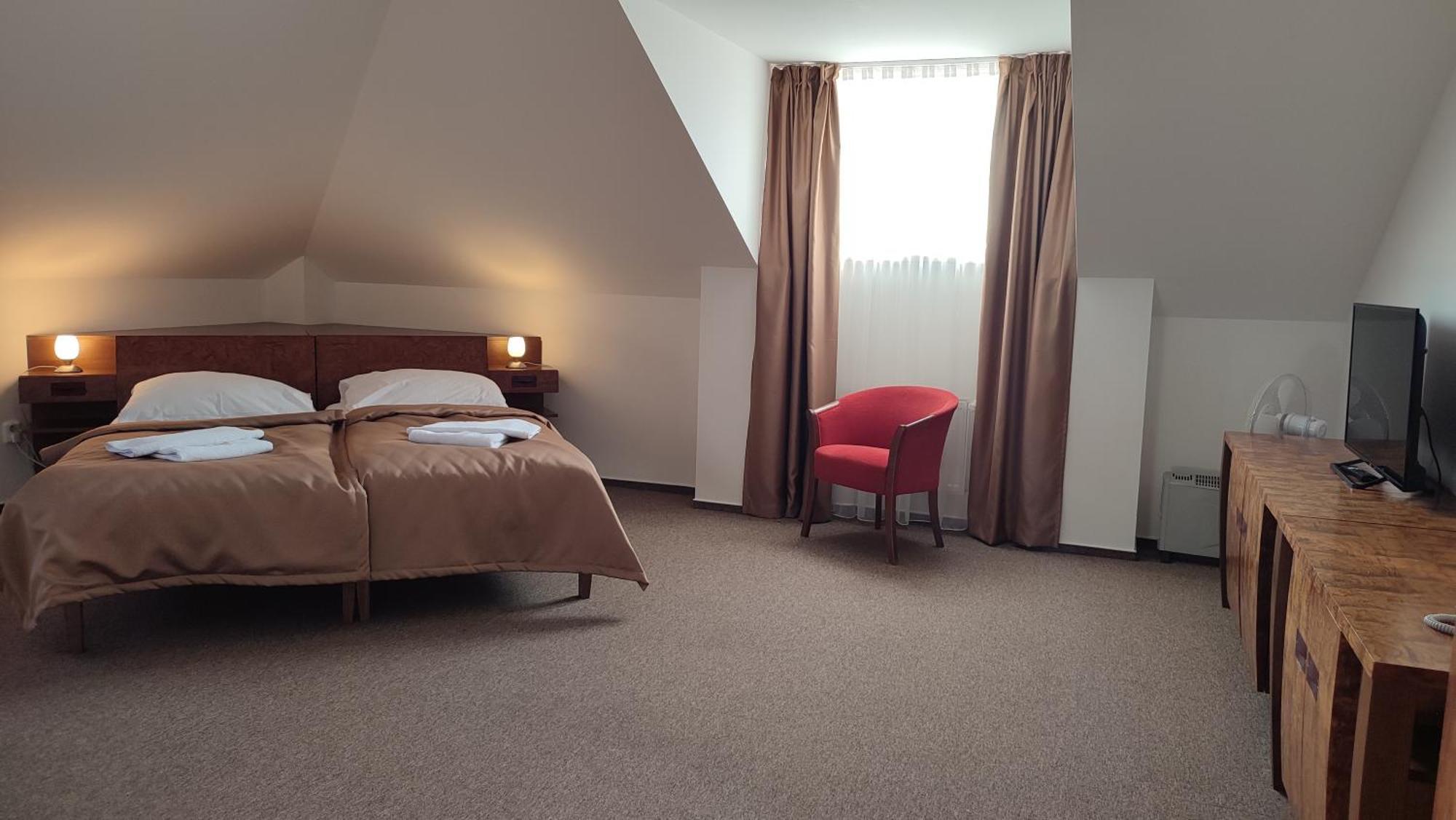 Hotel Vion Zlaté Moravce 외부 사진