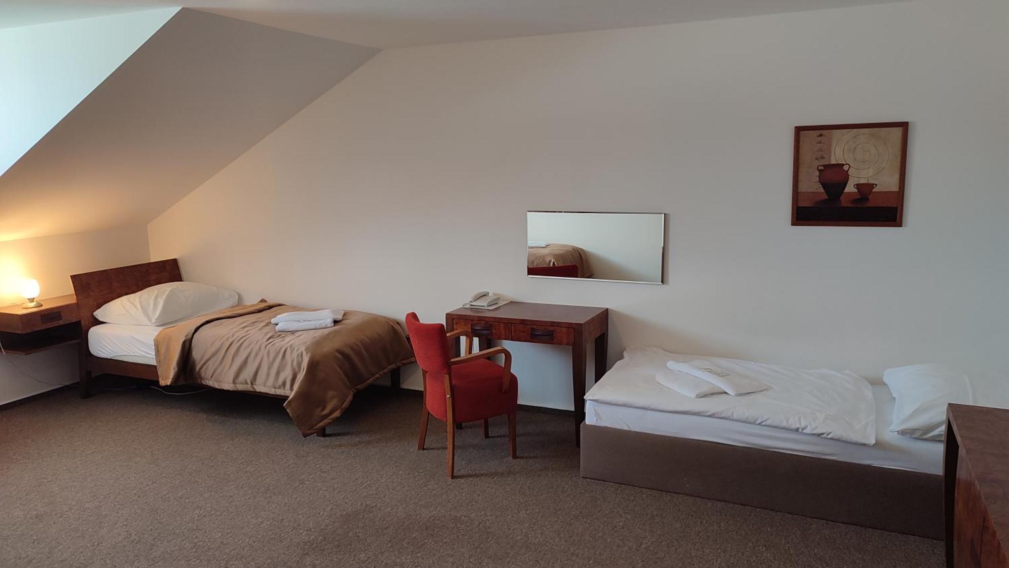 Hotel Vion Zlaté Moravce 외부 사진