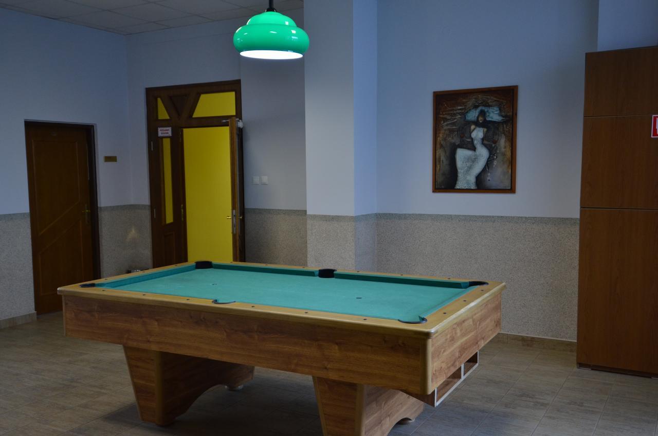 Hotel Vion Zlaté Moravce 외부 사진